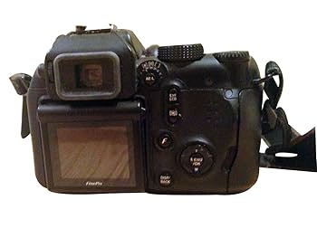 Amazon.com : Fujifilm Finepix S9000 9MP Digital Camera with